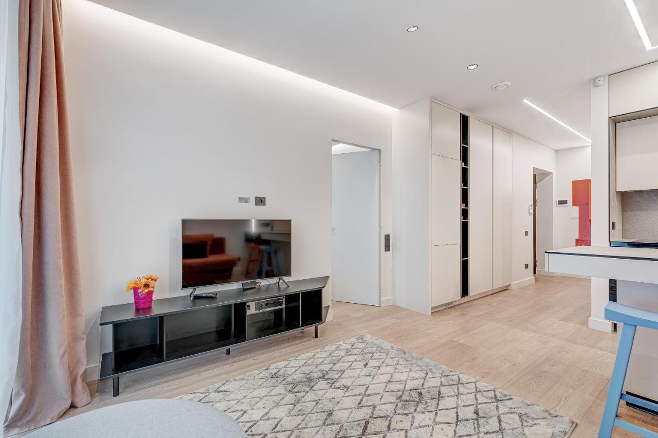 Apartament Happy G, Self Check-in, Terrace, Underground Parking *